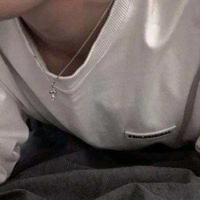睡的不想起的胖子