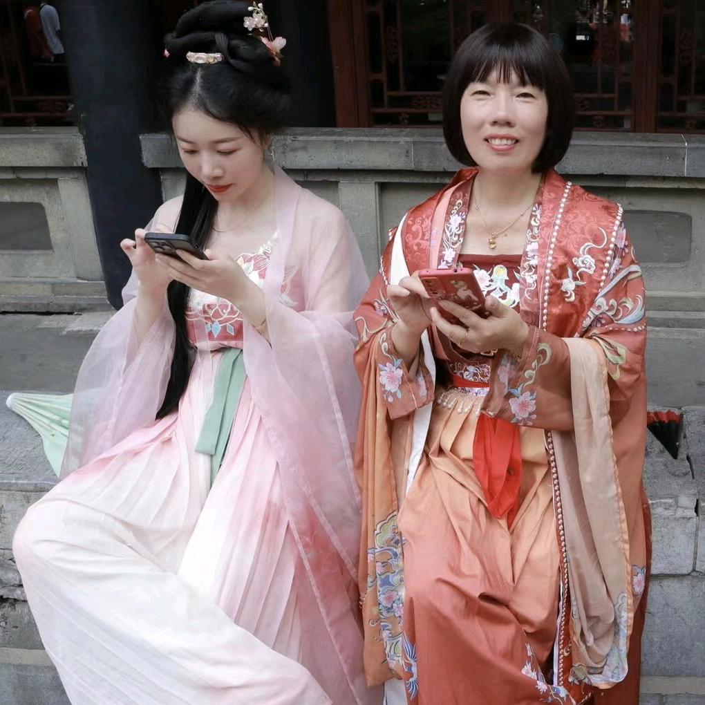 小苗大人