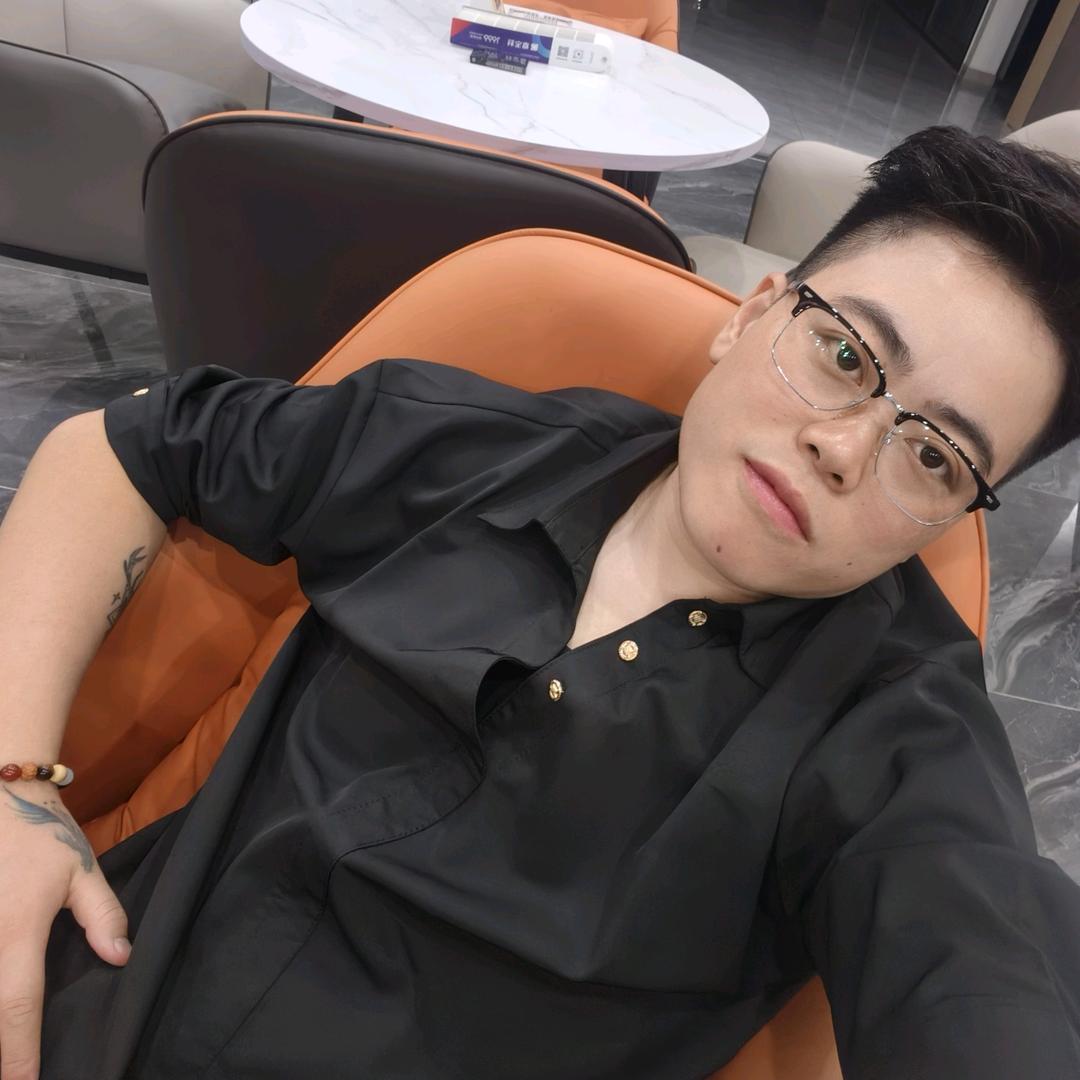 南充房产张可以