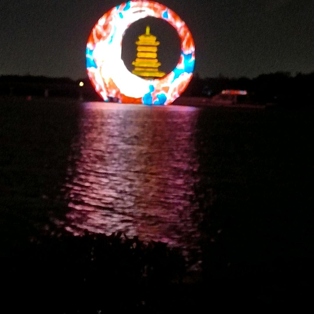 ……别人的错误惩罚自己，做别人眼里的自己