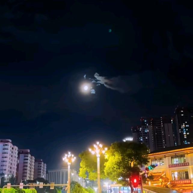 💞ℒᎭℯ⃝刺訫💞࿐