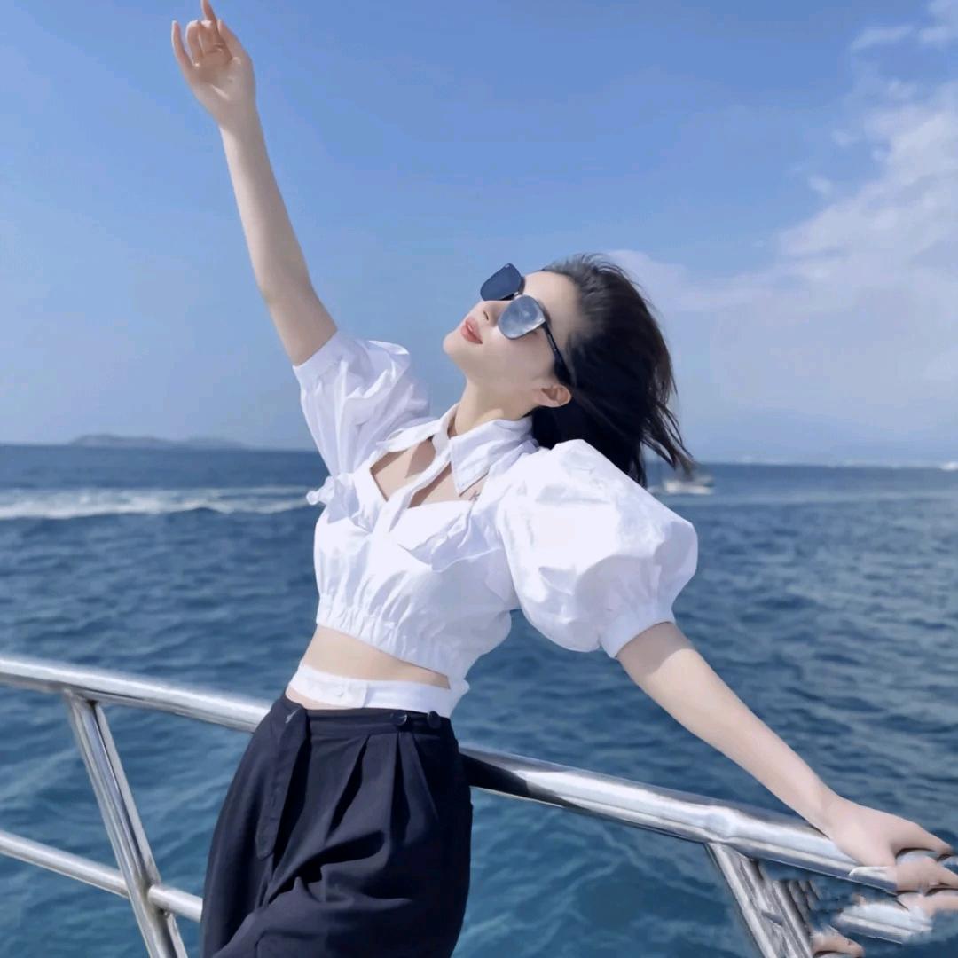 ঞ᭄芳儿ꦿഒᩚ࿐: 💕ꦿ