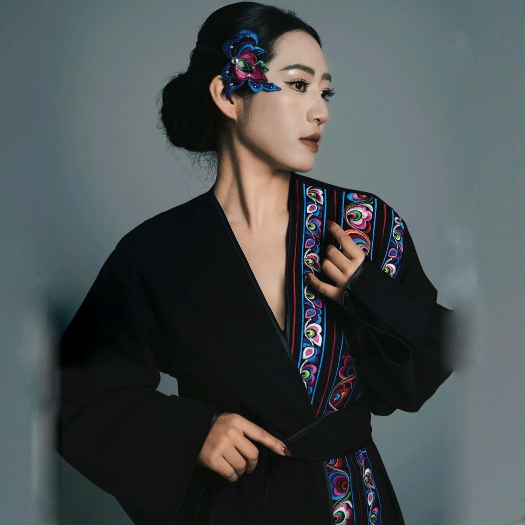 青墨《文化》