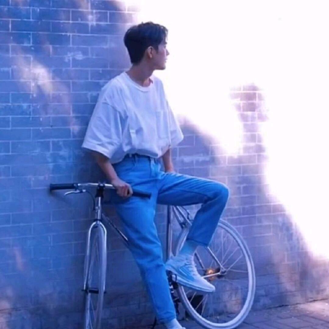 劉不凡