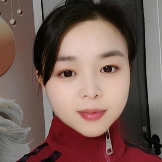 二姑娘霞儿