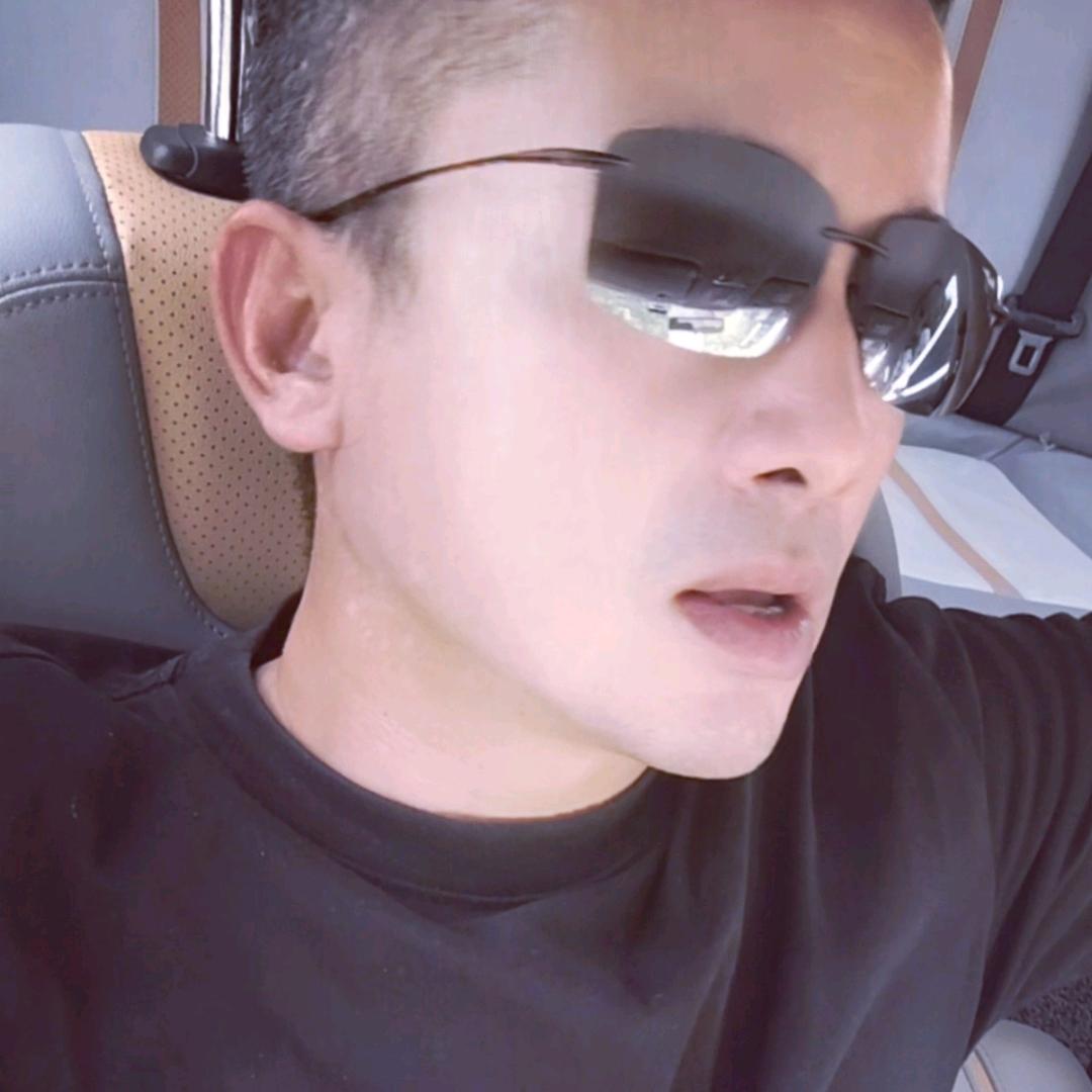𝒵𝓱𝓸𝓷𝓰ℋ𝓊𝒾.𝓒