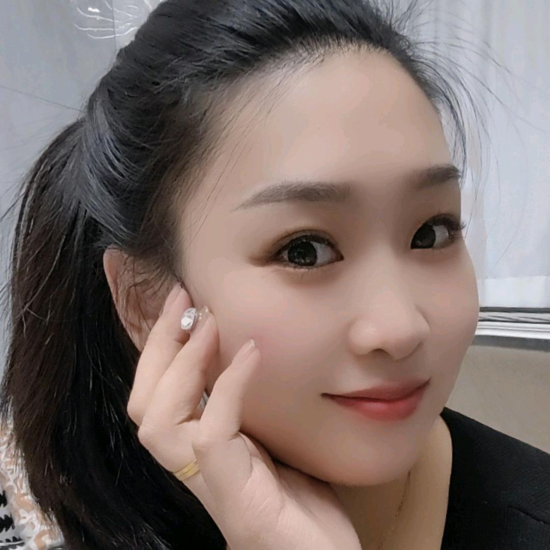 我和你。
