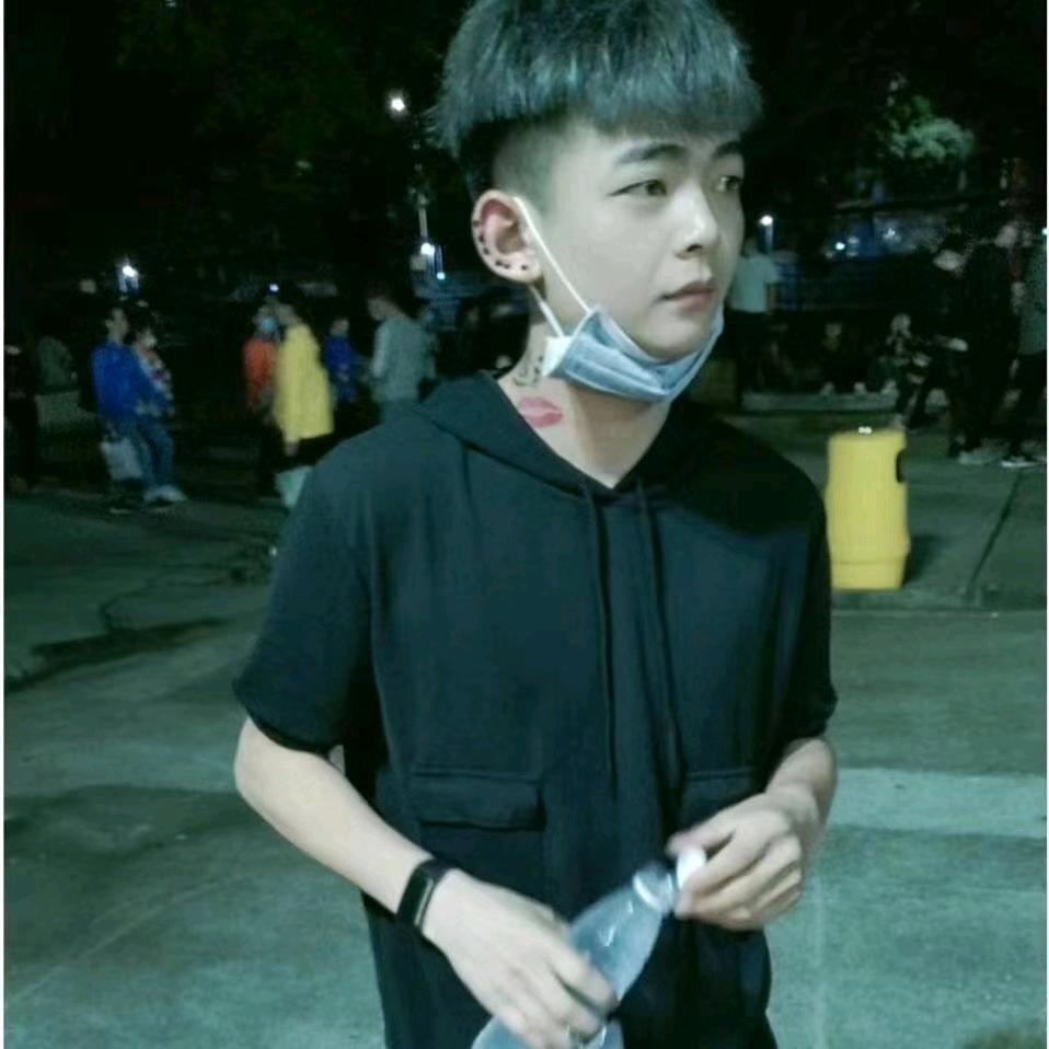 户外🐝 小啊涛