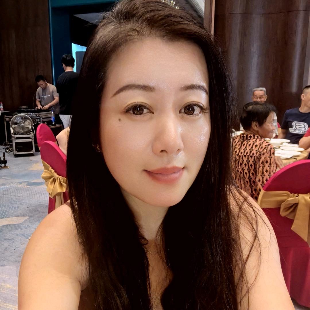 青妩
