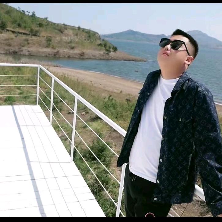 锦州小旭哥