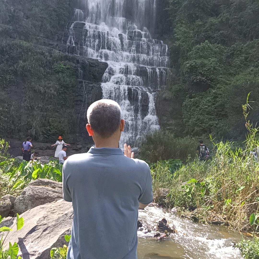 城里的农民  超哥