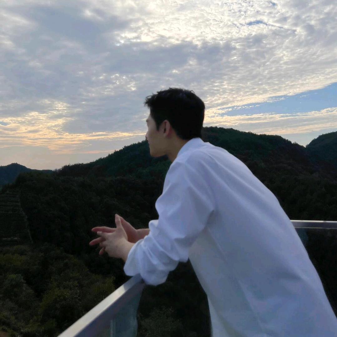 小陌.💥