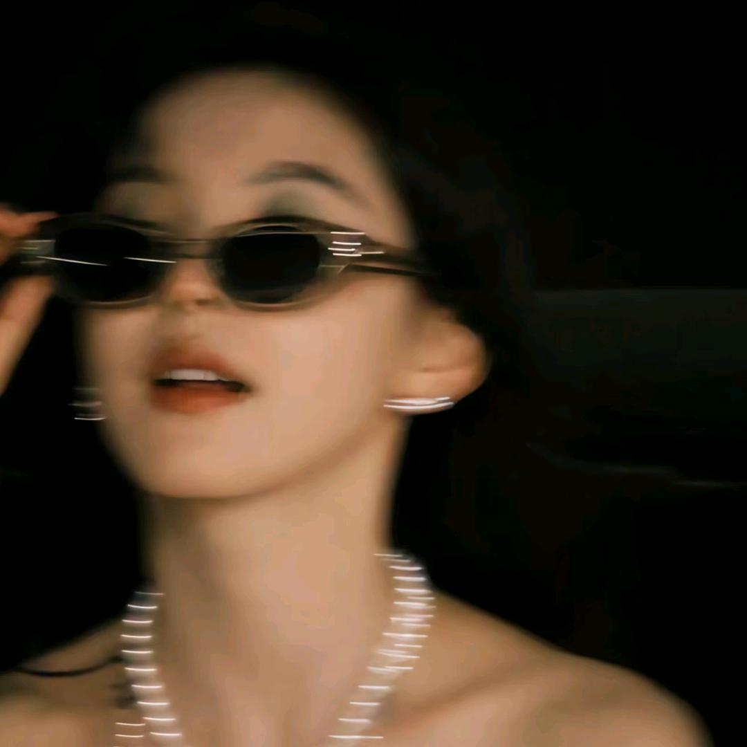 huein-🦋-
