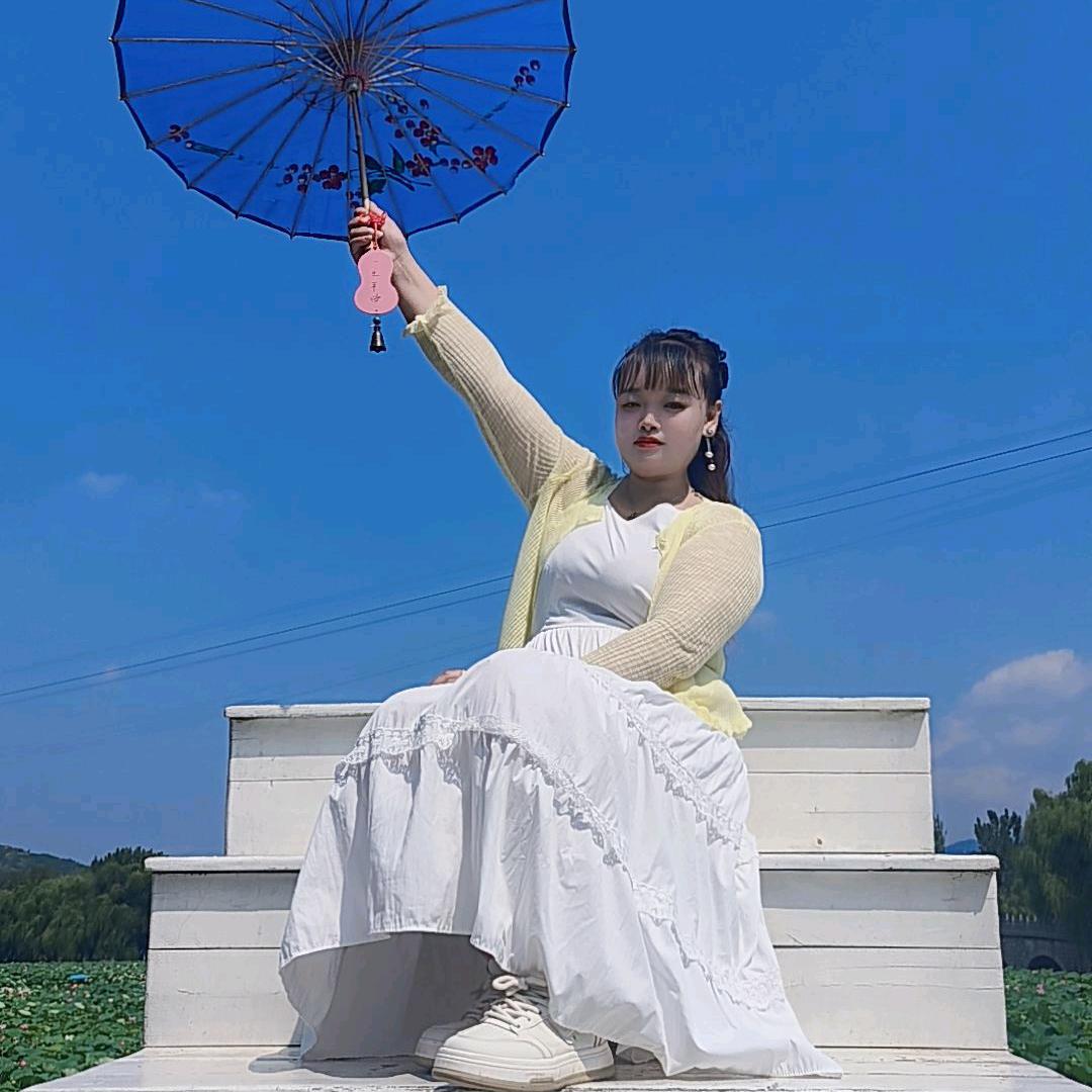 带刺的玫瑰