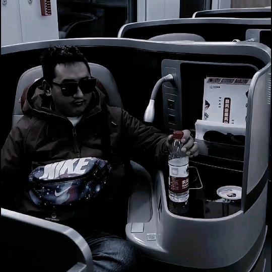 洋唐八爷