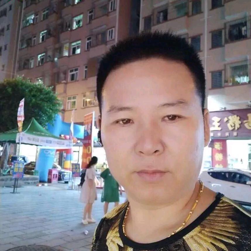 我单身搞笑视频。谢谢大家点赞。