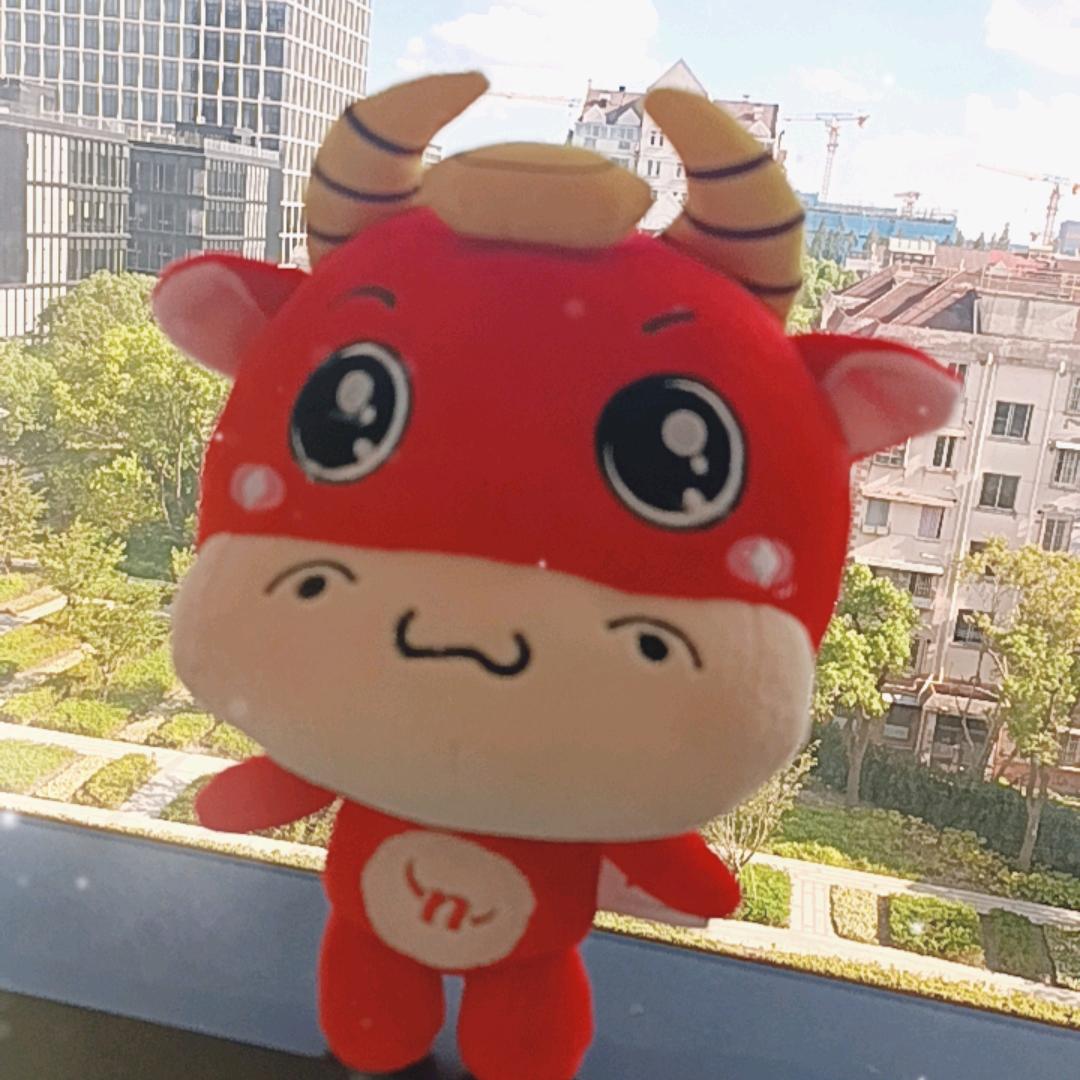 约牛三龙聚首