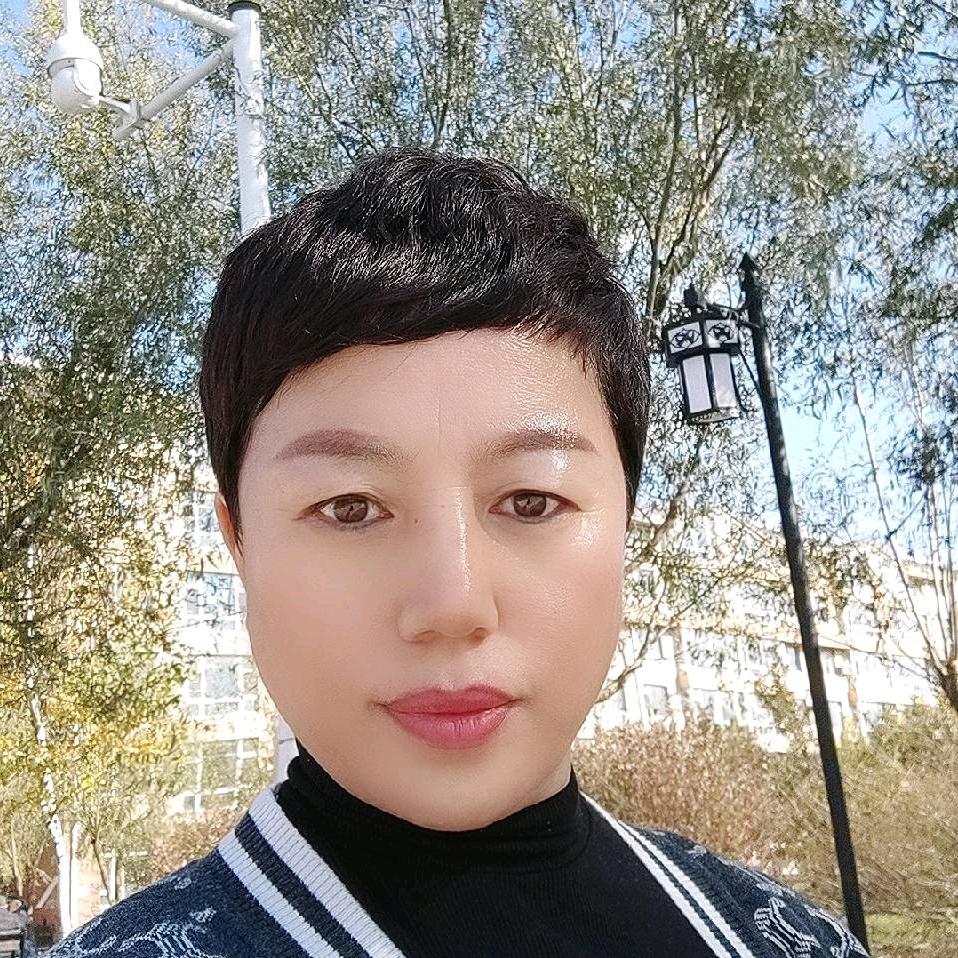 曲洪玲