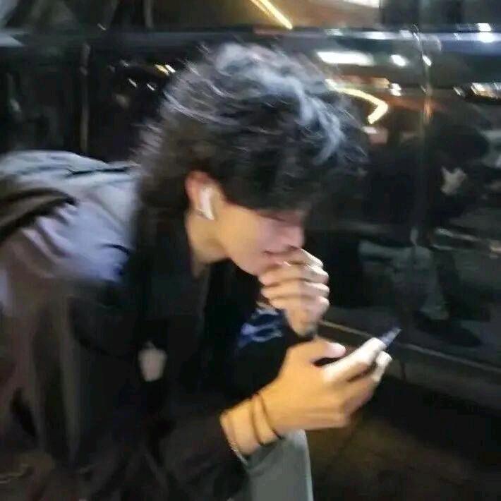 肆