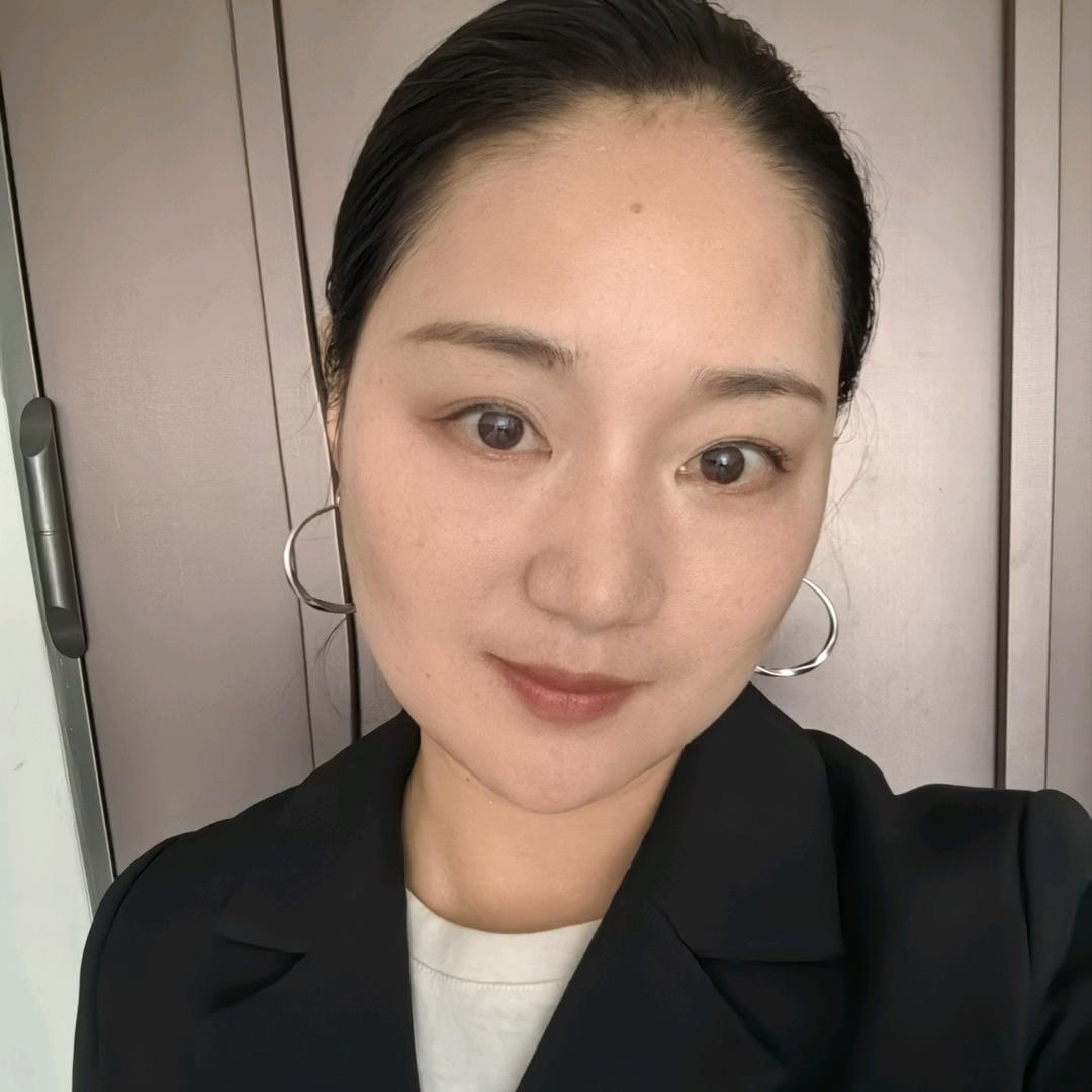 室内设计师涂琴