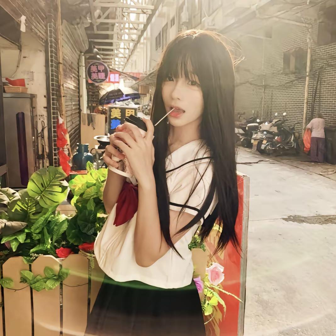 泡泡˃ 𖥦 ˂