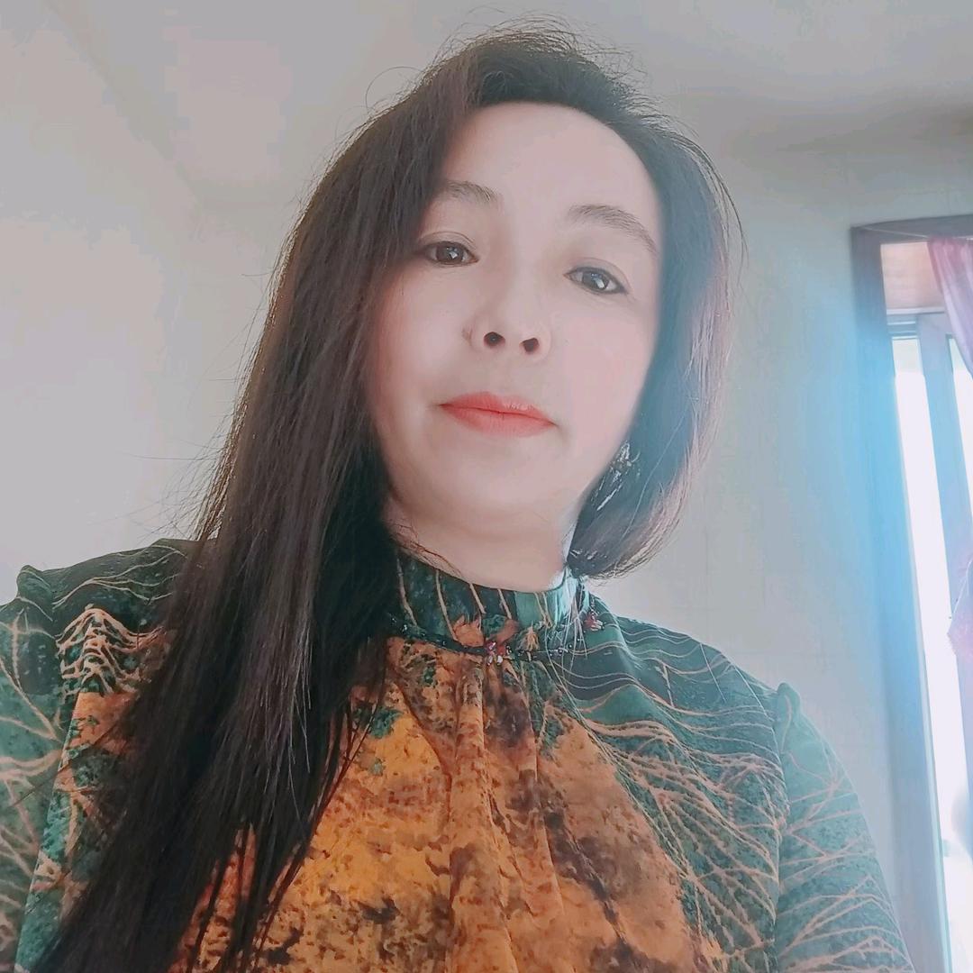 霞姐《首播中……》