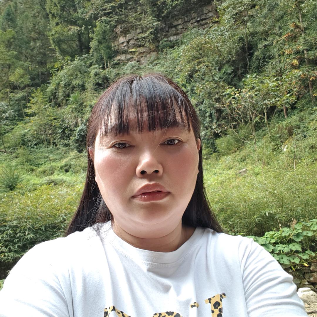 吴姐、晚上8点38分开播