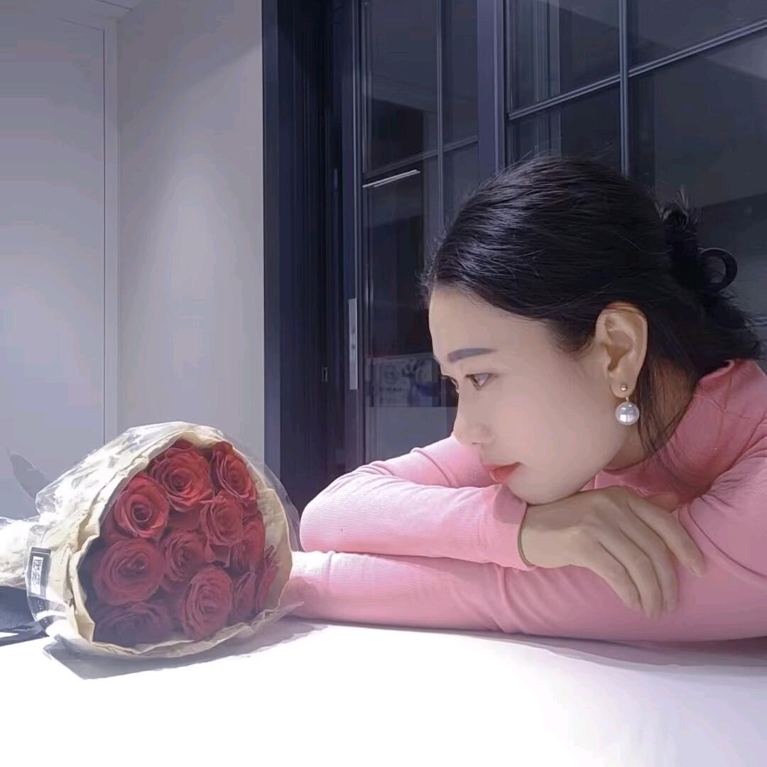 大弯弯