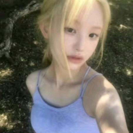 菠萝包.