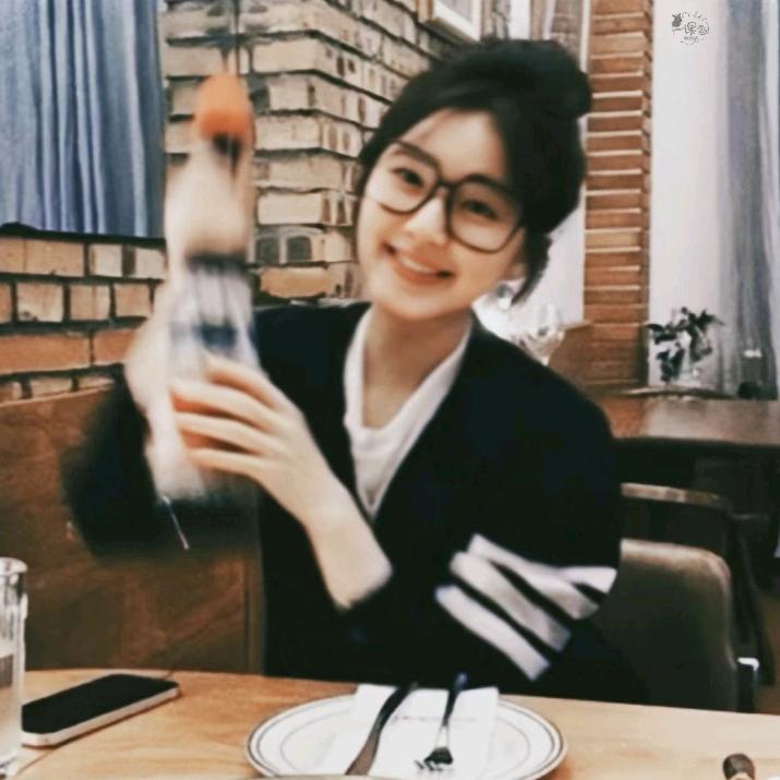 乐嫣是小白兔.