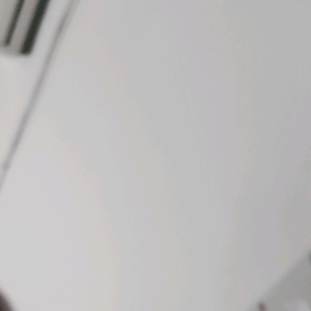 wy
