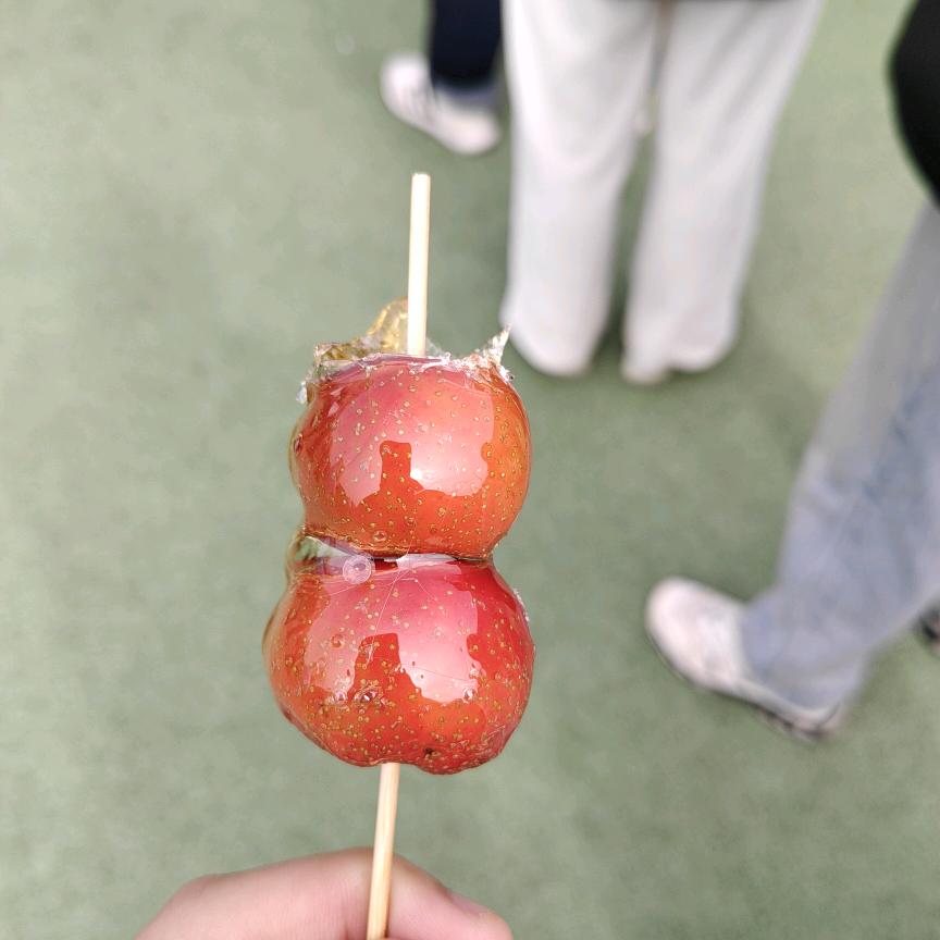 晚上睡觉不憨憨