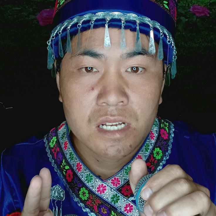 小杨爱山歌老歌魔术