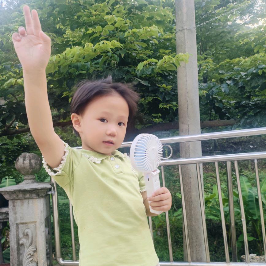 小朱朱