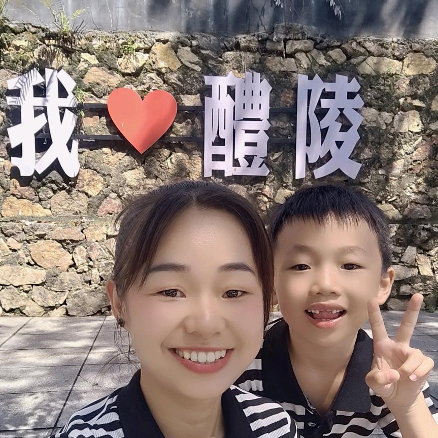 刘阳妈妈