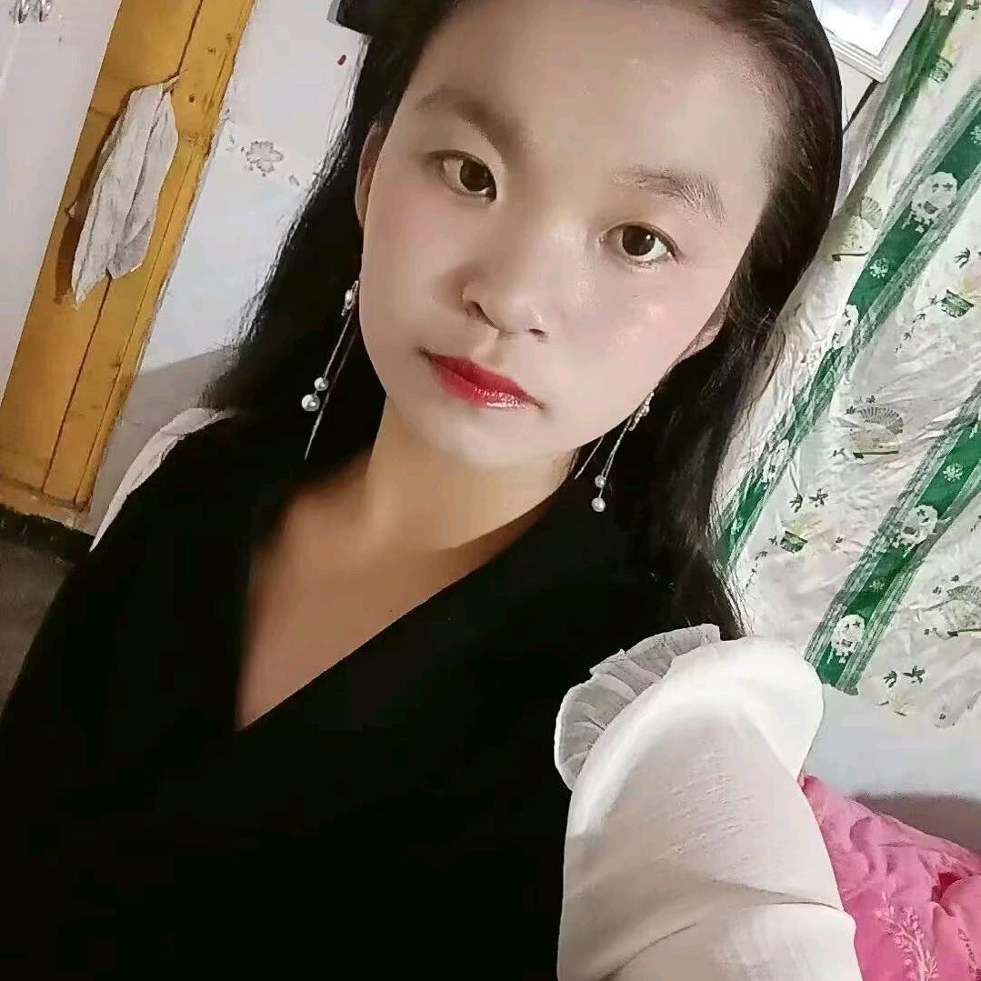 龙姑娘。