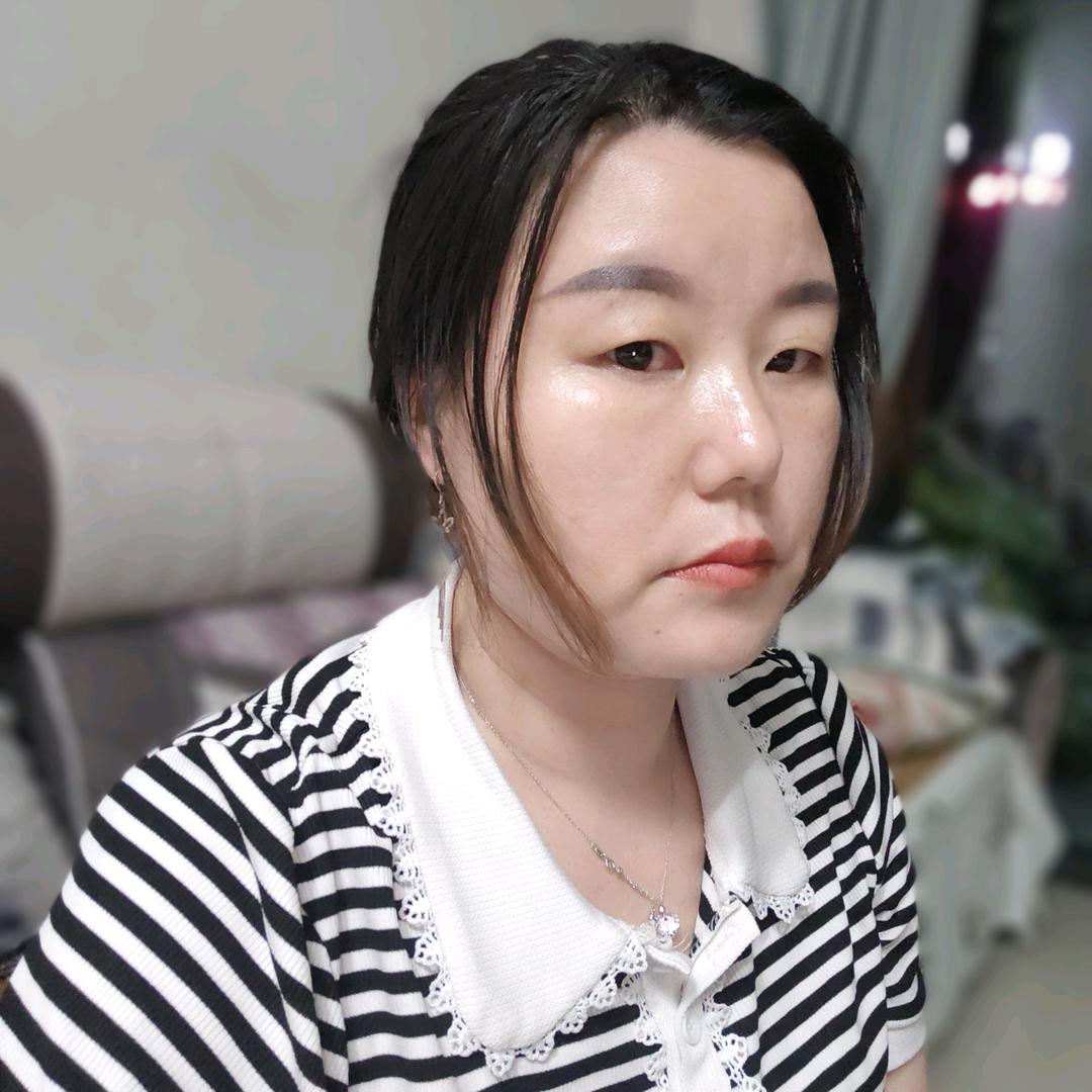 ✿✿ヽ(°▽°)阿莲ノ✿♥(｡￫v￩｡)