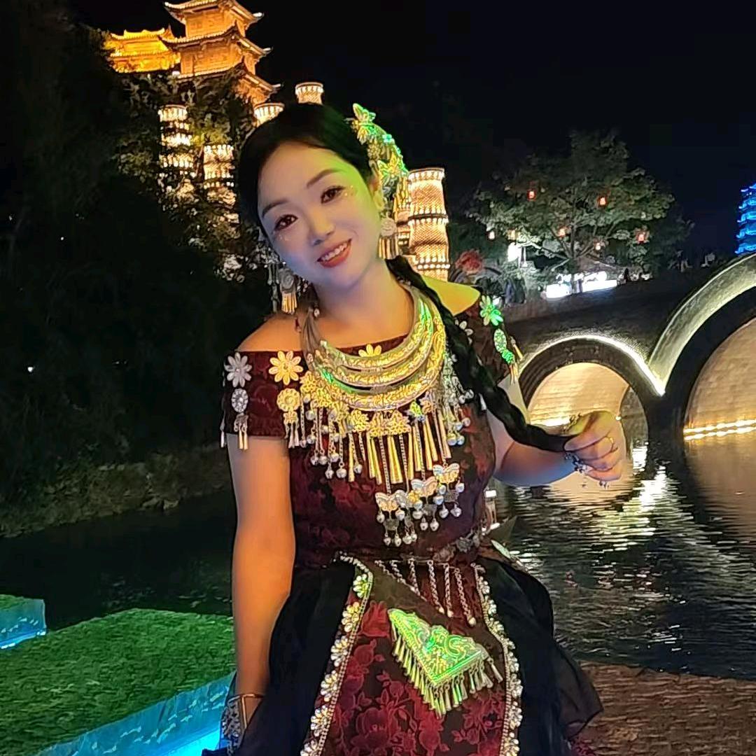 奶茶姐💋(橱窗有好物）