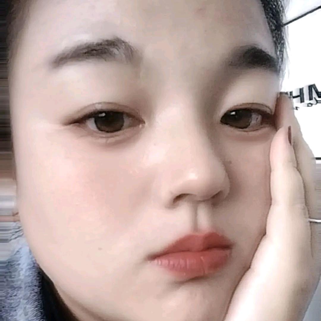 今……世@不~为_-#她(๑><๑)人
