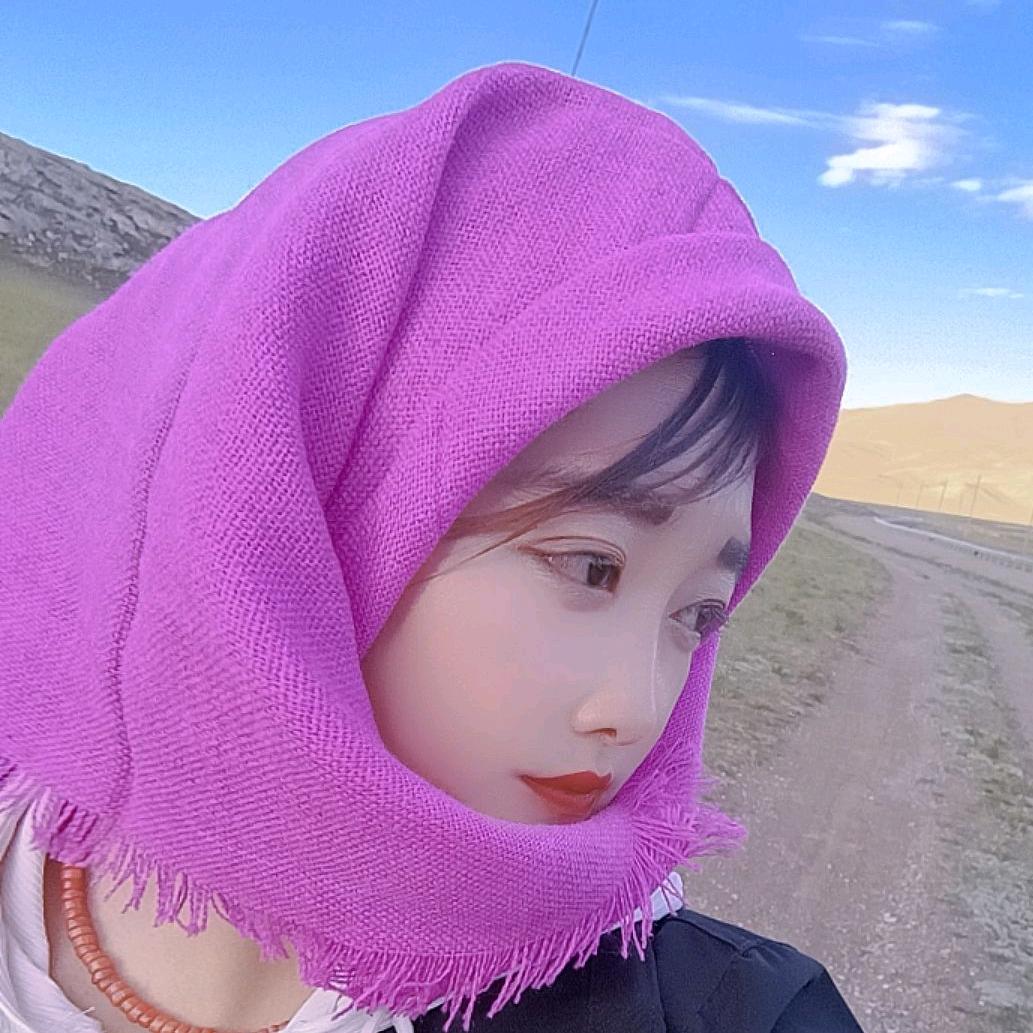 ལས་དབང་བུ་མོ།