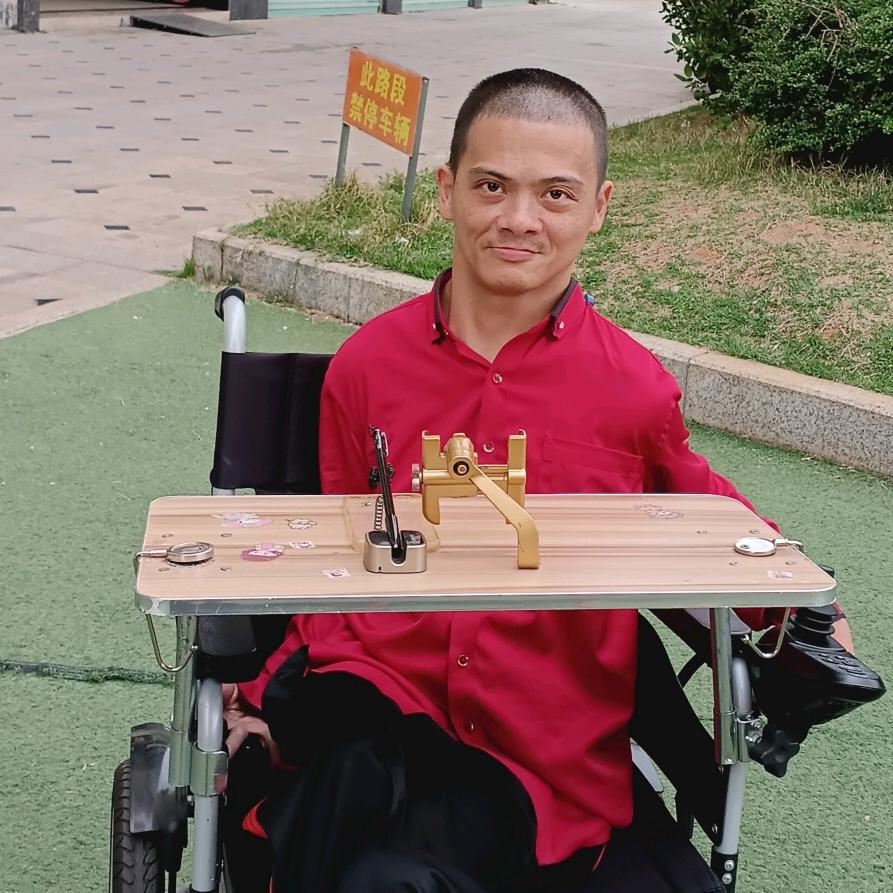 心里的痛对谁说