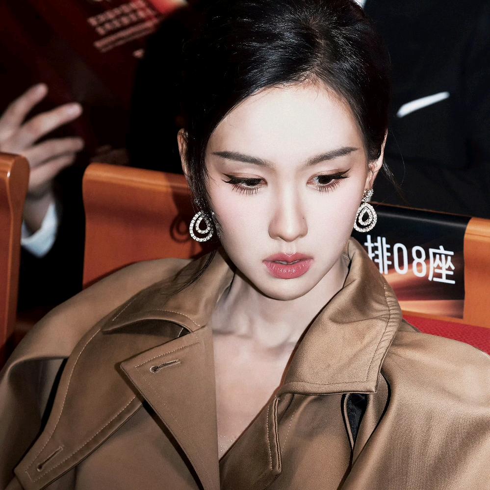 用话挠你胳肢窝了吗