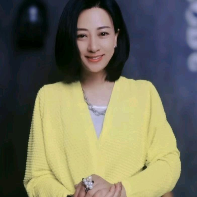 容与.美学穿搭
