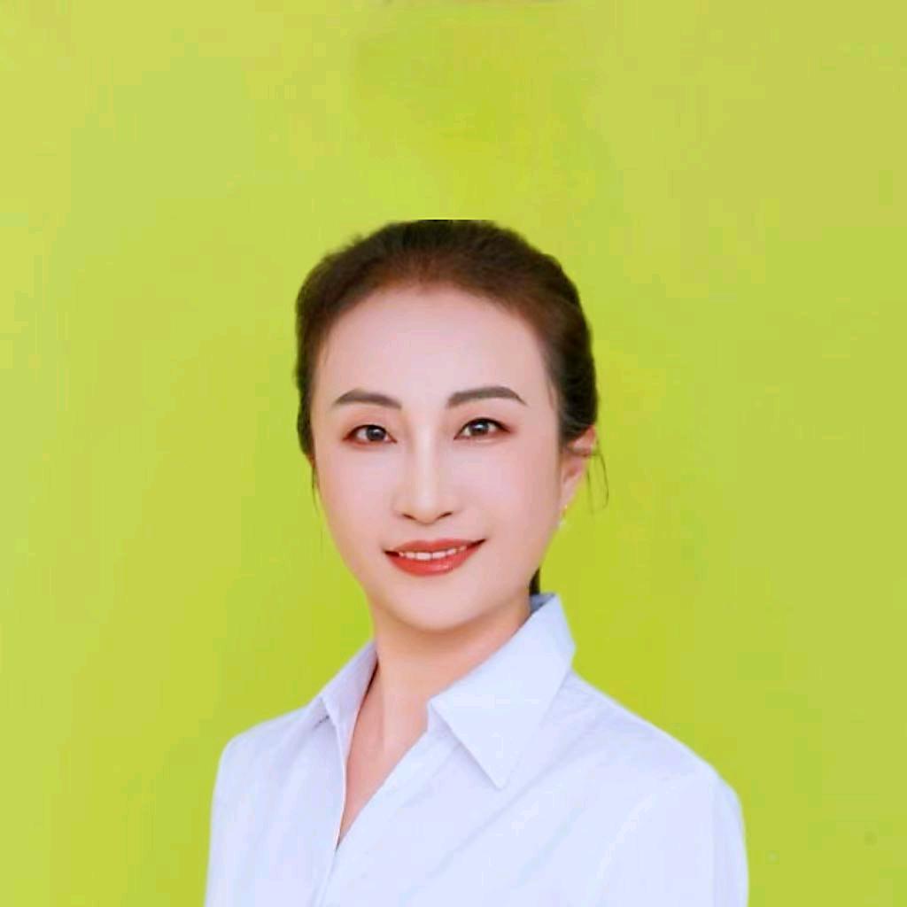 无畏勇敢的童月头像