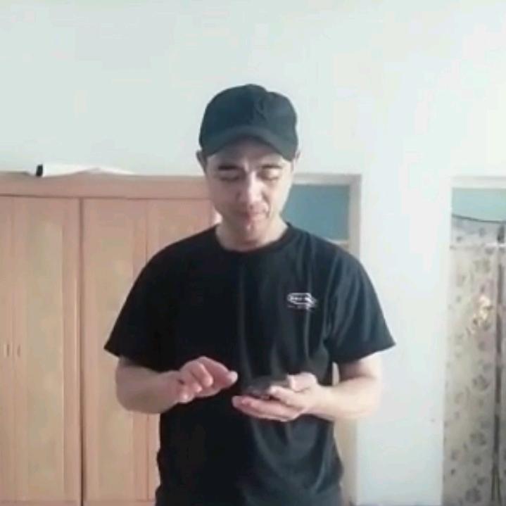 俏皮英姐