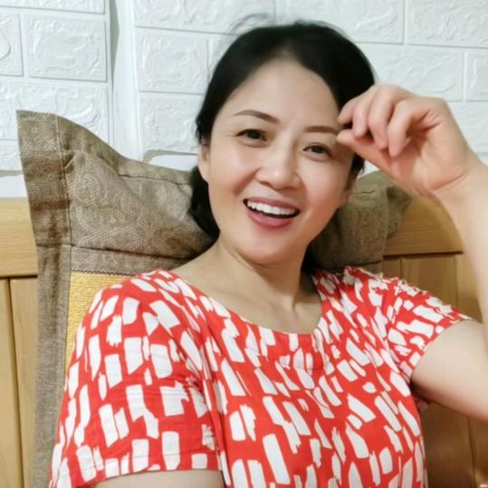 胡芸百货