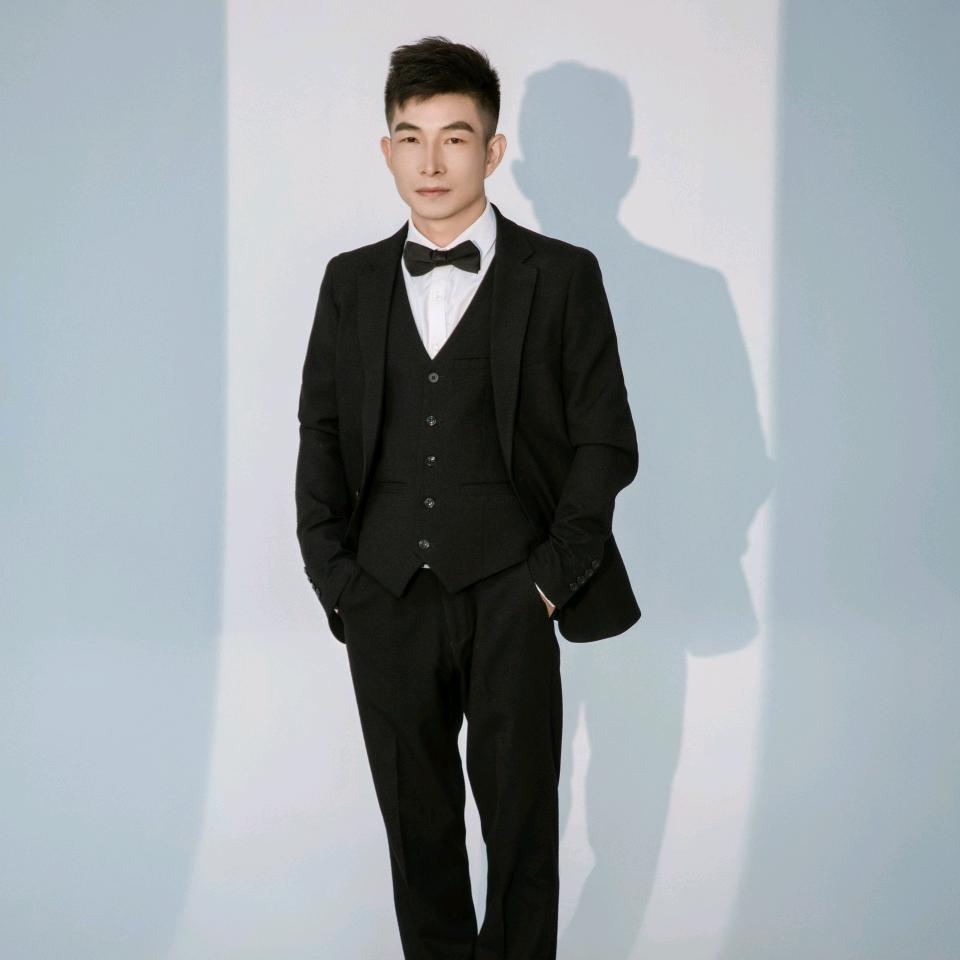 浩轩建筑公司1807177790