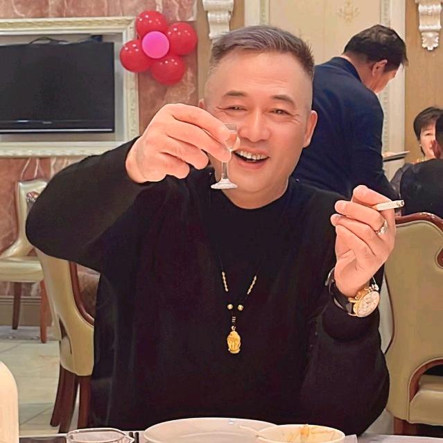 【  深    君  】