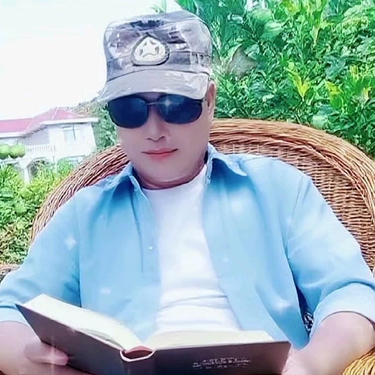 Shi《大哥》户外直播