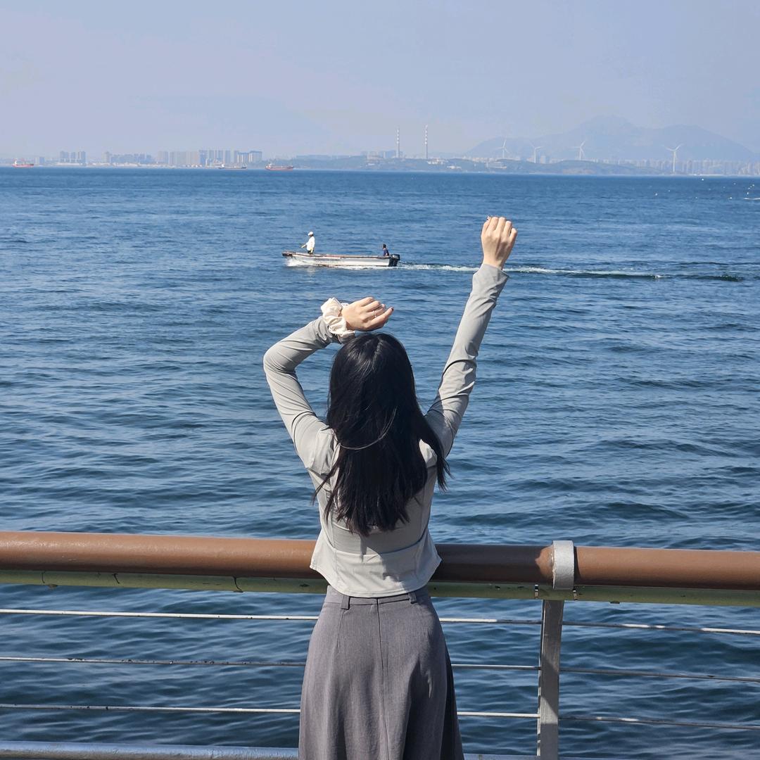 行走浅夢里.